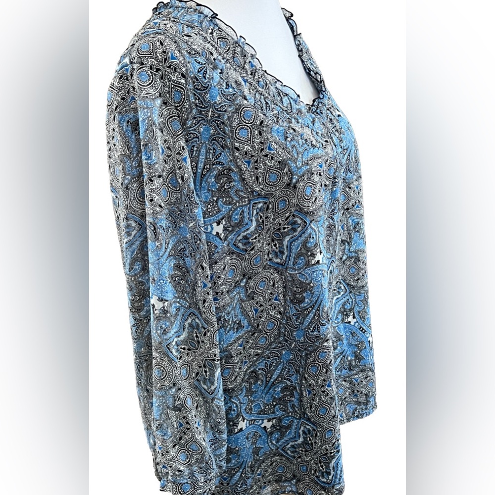 COLDWATER CREEK Blue Black & White Semi Sheer Chiffon Paisley Blouse Medium - Picture 3 of 8